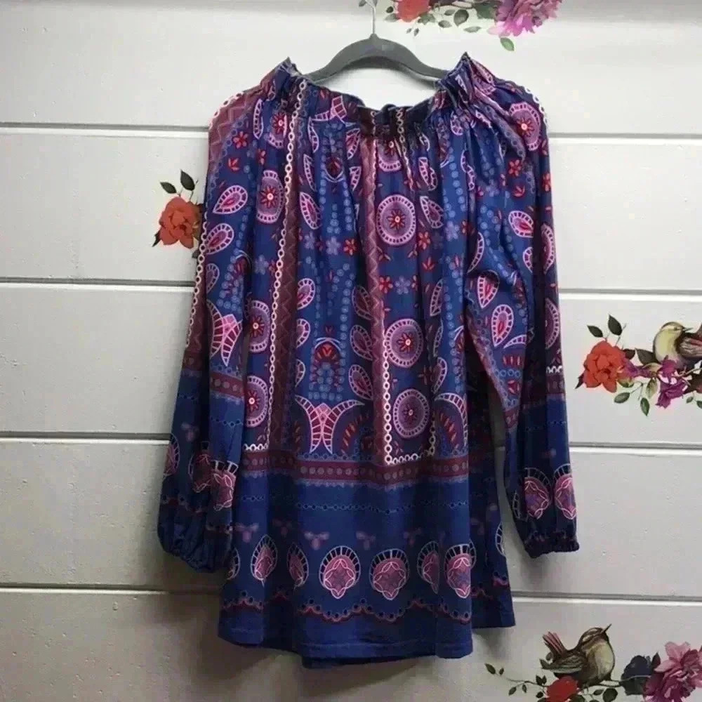 Women’s long sleeve dress size large